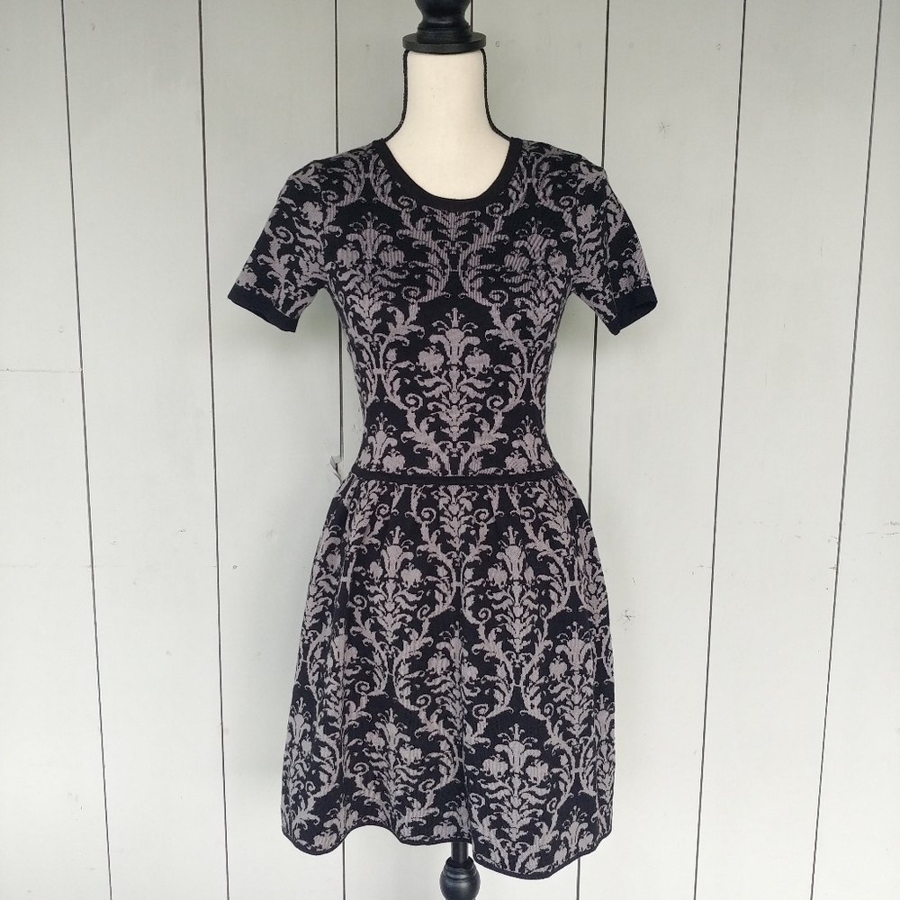 ROMEO & JULIET | Black & Grey Knit Sweater Dress